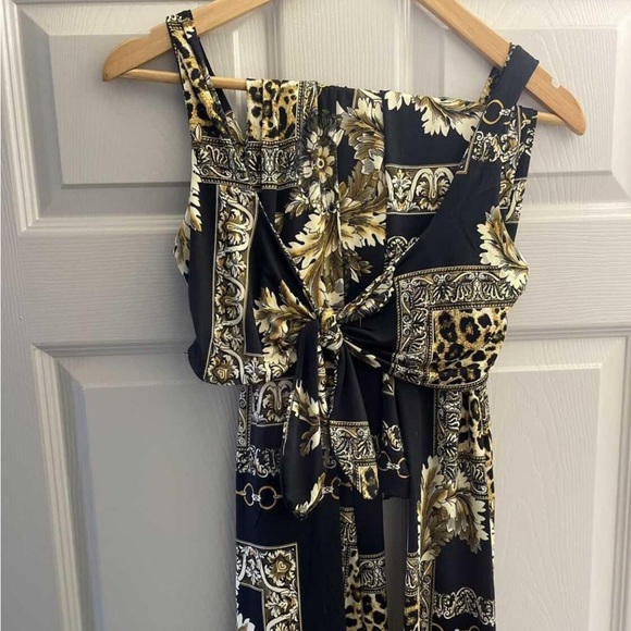 Fashion Nova matching pant set. Never worn. Size small. - Picture 1 of 2